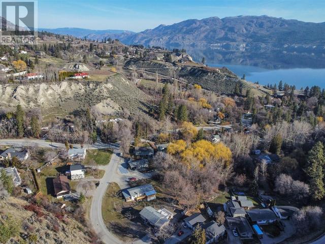14415 Latimer Avenue, House detached with 5 bedrooms, 2 bathrooms and 1 parking in Summerland BC | Image 65