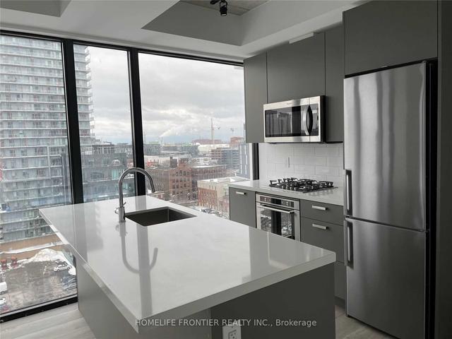 1203 - 55 Ontario St E, Condo with 1 bedrooms, 1 bathrooms and 1 parking in Toronto ON | Image 6