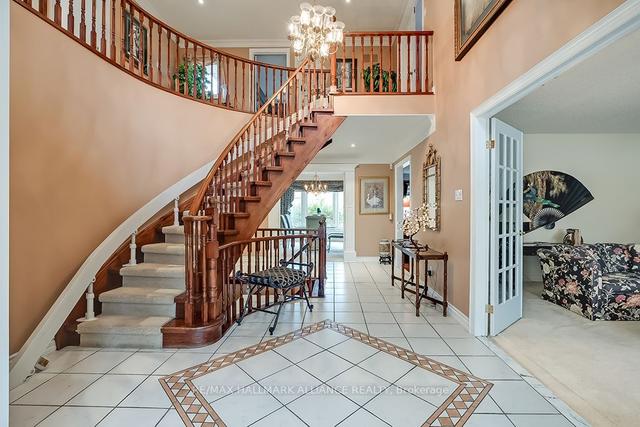 407 Bonny Meadow Rd, House detached with 4 bedrooms, 4 bathrooms and 6 parking in Oakville ON | Image 23