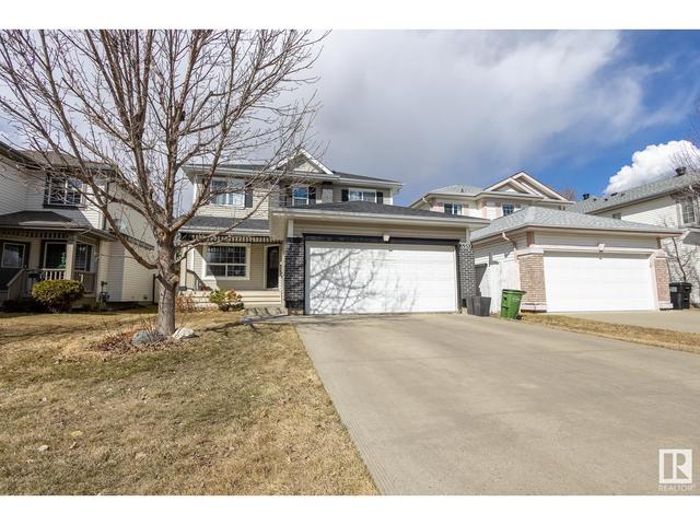 3320 40 Av Nw, House detached with 4 bedrooms, 2 bathrooms and 4 parking in Edmonton AB | Image 2