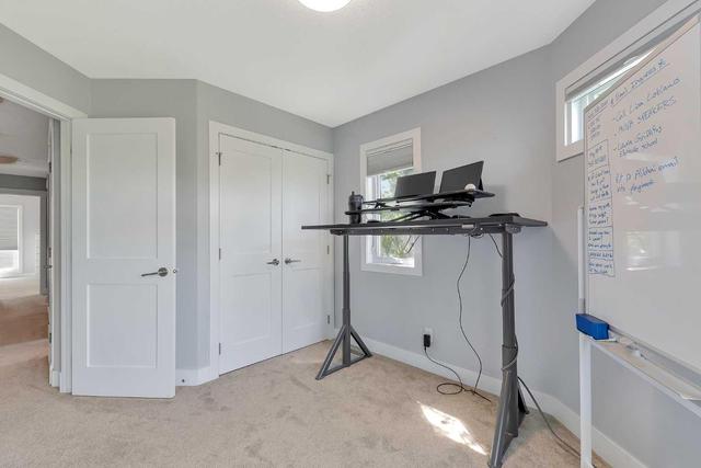 2720 26 Avenue Sw, Home with 4 bedrooms, 3 bathrooms and 2 parking in Calgary AB | Image 33