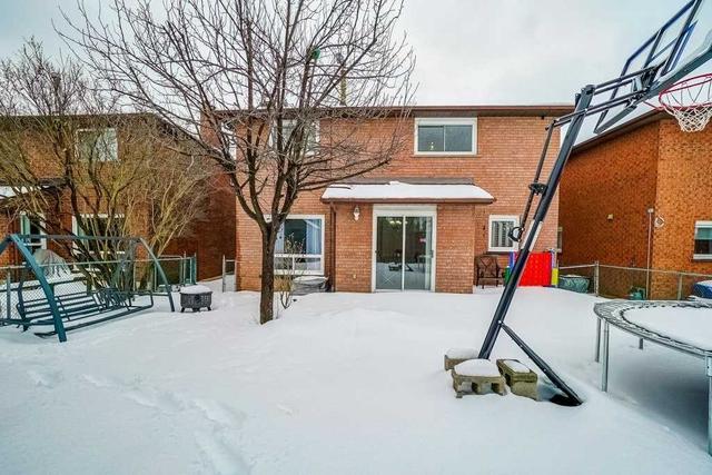 402 Forest Dr, House detached with 4 bedrooms, 5 bathrooms and 4 parking in Vaughan ON | Image 32