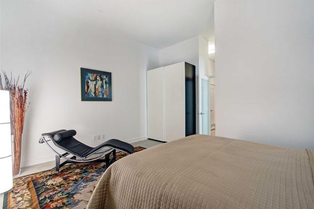 504 - 88 Scott St, Condo with 2 bedrooms, 2 bathrooms and 1 parking in Toronto ON | Image 12
