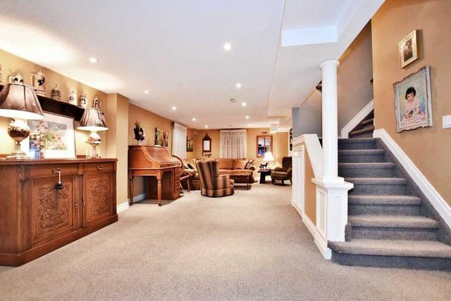 115 Timberline Tr, House detached with 4 bedrooms, 4 bathrooms and 6 parking in Aurora ON | Image 10