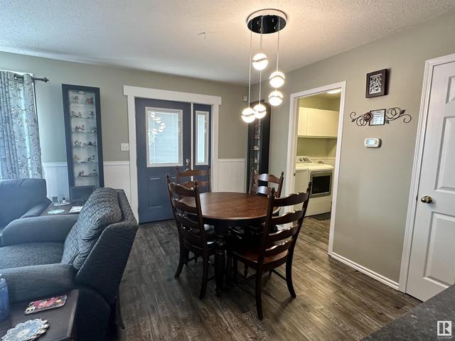10559 110 St, House detached with 4 bedrooms, 3 bathrooms and null parking in Westlock AB | Image 15