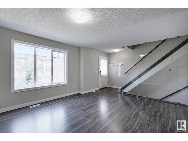 100 - 9535 217 St Nw, House attached with 3 bedrooms, 2 bathrooms and null parking in Edmonton AB | Image 6
