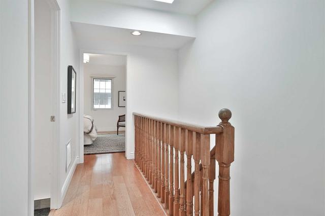 311 - 20 Collier St, Townhouse with 2 bedrooms, 2 bathrooms and 1 parking in Toronto ON | Image 11
