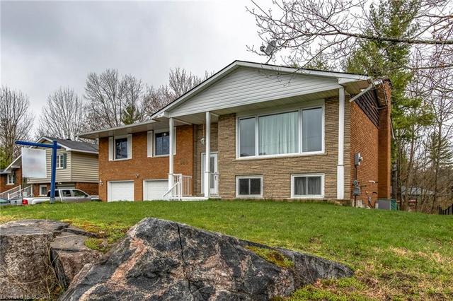 560 David Street E, House detached with 3 bedrooms, 2 bathrooms and 6 parking in Gravenhurst ON | Image 29