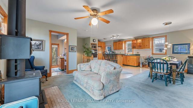 248 German School Rd, House detached with 1 bedrooms, 1 bathrooms and 1 parking in Brant ON | Image 3