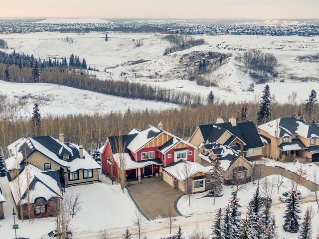 105 Heritage Lake Terrace, House detached with 4 bedrooms, 3 bathrooms and 6 parking in Calgary AB | Image 4