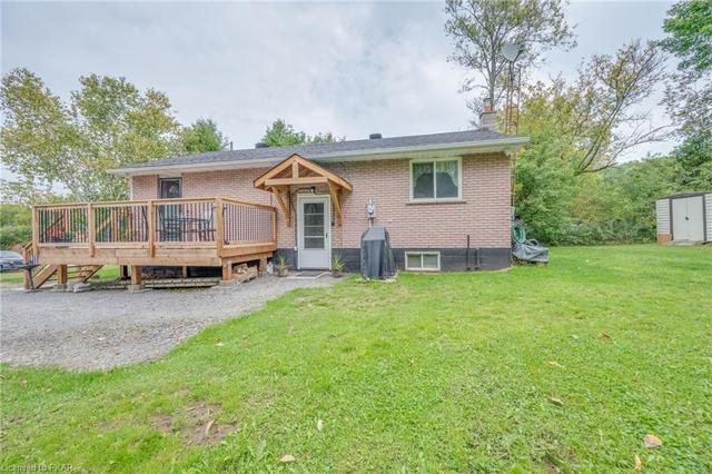 29796 Highway 62 N, House detached with 4 bedrooms, 1 bathrooms and 2 parking in Hastings Highlands ON | Image 2