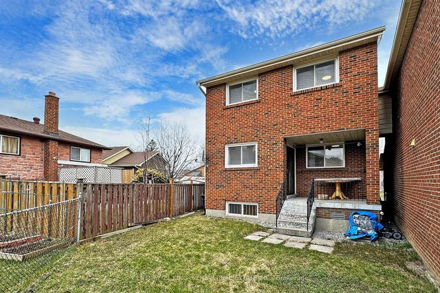 146 Grenbeck Dr, House attached with 4 bedrooms, 3 bathrooms and 4 parking in Toronto ON | Image 28