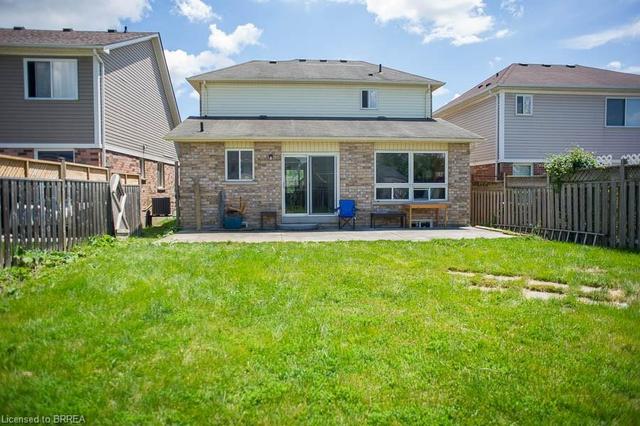 54 Hollinrake Avenue, House detached with 3 bedrooms, 2 bathrooms and 3 parking in Brantford ON | Image 25