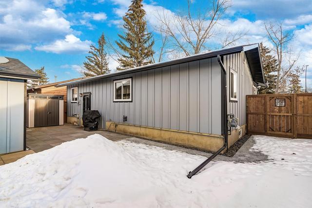 495 Midridge Drive Se, House detached with 4 bedrooms, 2 bathrooms and 5 parking in Calgary AB | Image 47