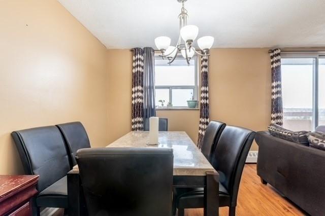 702 - 3533 Derry Rd, Condo with 2 bedrooms, 1 bathrooms and 1 parking in Mississauga ON | Image 6