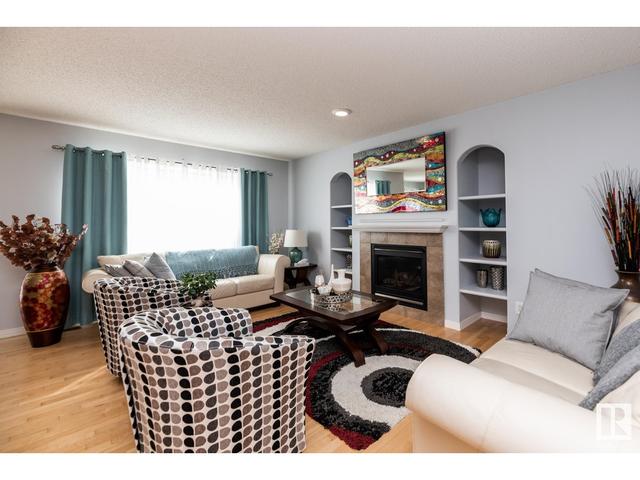 643 61 St Sw, House detached with 3 bedrooms, 2 bathrooms and 4 parking in Edmonton AB | Image 9