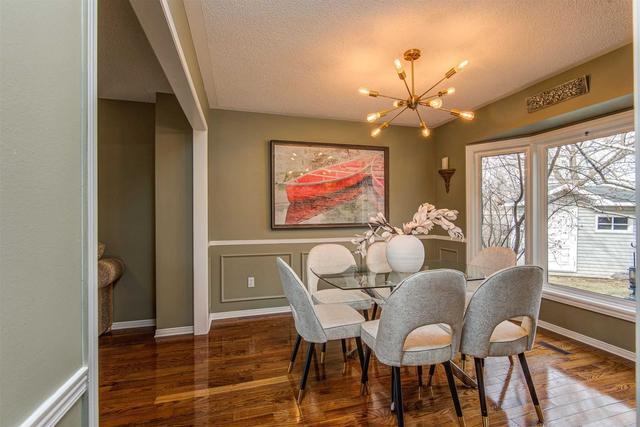 35 Strathroy Cres, House detached with 3 bedrooms, 4 bathrooms and 6 parking in Hamilton ON | Image 38