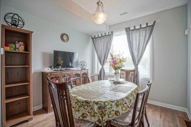 u 4 - 120 Frederick Tisdale Dr, House attached with 3 bedrooms, 4 bathrooms and 1 parking in Toronto ON | Image 3