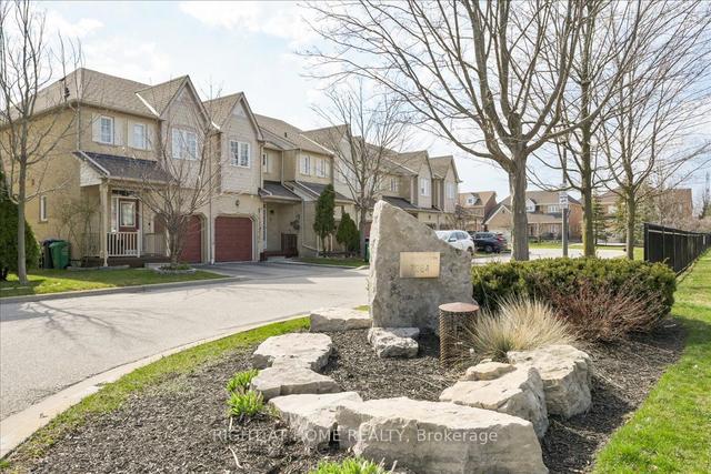 35 - 7284 Bellshire Gate, Townhouse with 3 bedrooms, 2 bathrooms and 2 parking in Mississauga ON | Image 29