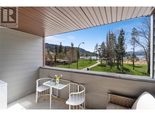 203 - 217 Elm Avenue, Condo with 1 bedrooms, 1 bathrooms and 1 parking in Penticton BC | Image 1