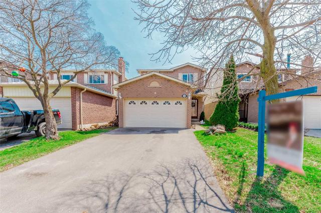 3158 Harris Cres, House detached with 4 bedrooms, 3 bathrooms and 4 parking in Mississauga ON | Image 1