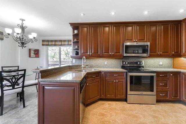 4473 Hearthside Dr, House detached with 4 bedrooms, 4 bathrooms and 6 parking in Mississauga ON | Image 6