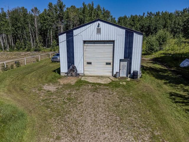 8414 Twp 493, House detached with 3 bedrooms, 3 bathrooms and null parking in Brazeau County AB | Image 44