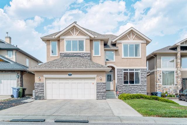 32 Panatella Manor Nw, House detached with 5 bedrooms, 4 bathrooms and 2 parking in Calgary AB | Image 1