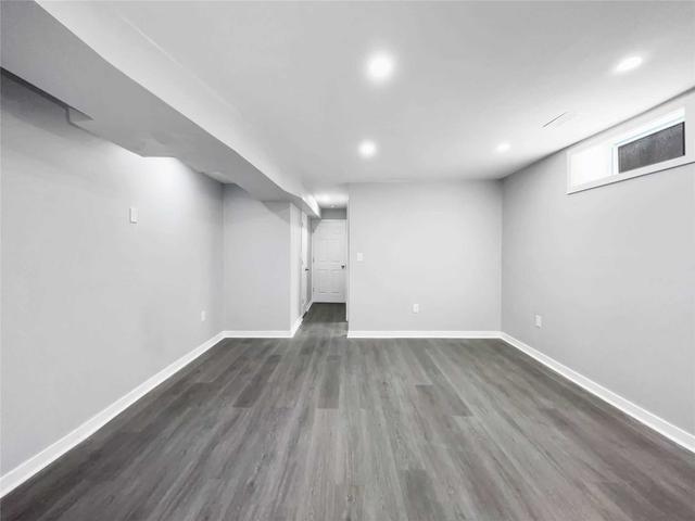 lower - 20 Kingsley Ave, Condo with 2 bedrooms, 1 bathrooms and 1 parking in Toronto ON | Image 10