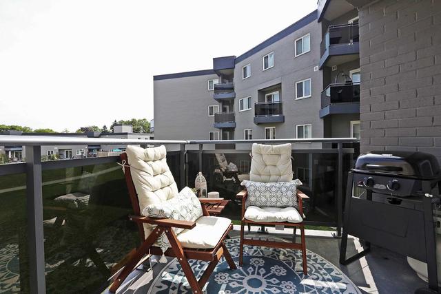 121 - 2001 Bonnymede Dr, Townhouse with 3 bedrooms, 2 bathrooms and 1 parking in Mississauga ON | Image 12