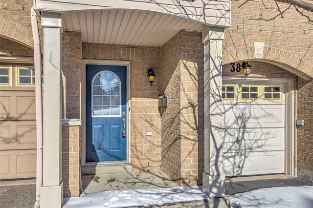 38 Kiriakou St, Townhouse with 4 bedrooms, 3 bathrooms and 2 parking in Toronto ON | Image 12