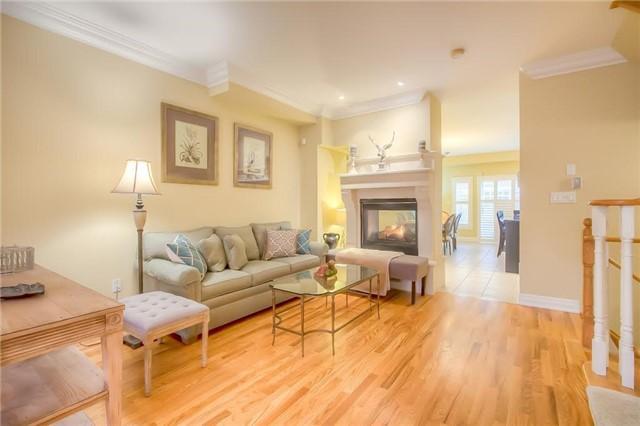 80 Compass Way, Townhouse with 3 bedrooms, 4 bathrooms and 2 parking in Mississauga ON | Image 1