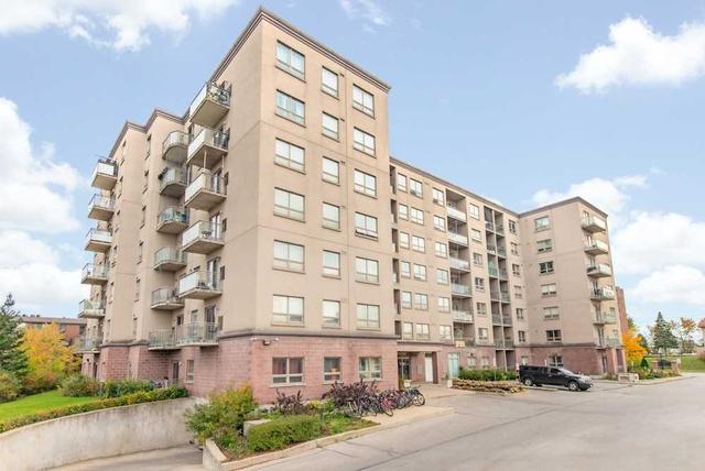 209 - 7405 Goreway Dr, Condo with 2 bedrooms, 2 bathrooms and 1 parking in Mississauga ON | Card Image