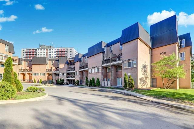1031 - 100 Mornelle Crt, Townhouse with 2 bedrooms, 2 bathrooms and 1 parking in Toronto ON | Card Image