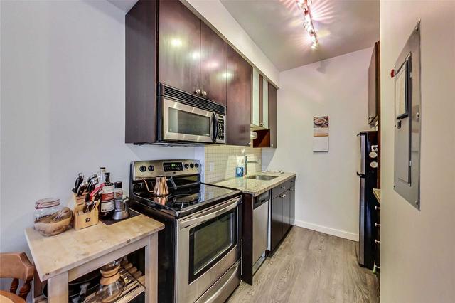 708 - 1005 King St W, Condo with 1 bedrooms, 1 bathrooms and 1 parking in Toronto ON | Image 2