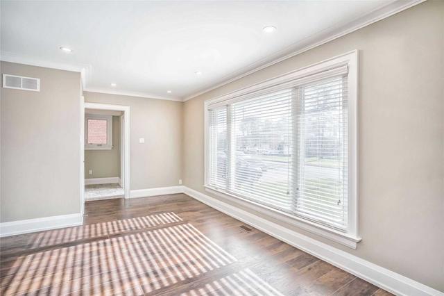 12 Skipton Crt, House detached with 3 bedrooms, 4 bathrooms and 5 parking in Toronto ON | Image 23