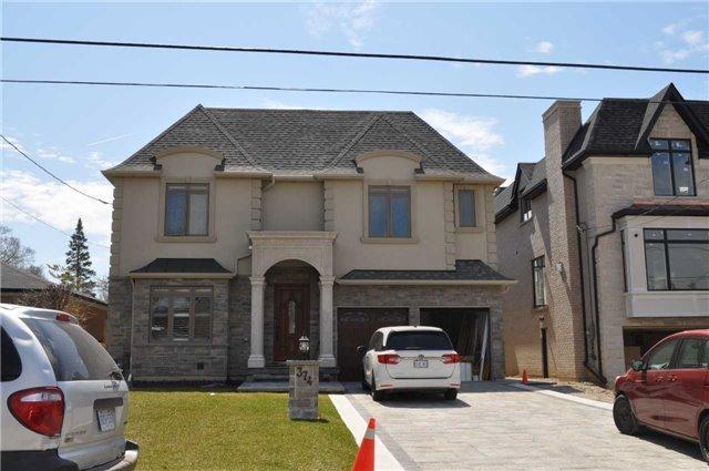 296 Essex Ave, House detached with 4 bedrooms, 1 bathrooms and 2 parking in Richmond Hill ON | Image 12