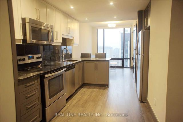 t2-2409 - 330 Phillip St, Condo with 2 bedrooms, 1 bathrooms and 0 parking in Waterloo ON | Image 2