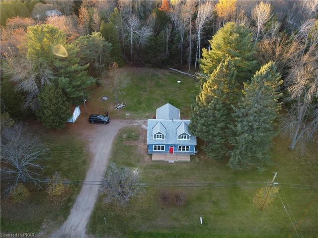 3694 Highway 28, House detached with 3 bedrooms, 1 bathrooms and 12 parking in Douro Dummer ON | Image 30
