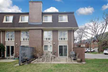 80 Flaming Roseway Way, Townhouse with 3 bedrooms, 3 bathrooms and 1 parking in Toronto ON | Image 9