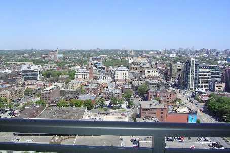 3611 - 25 Telegram Mews, Condo with 2 bedrooms, 2 bathrooms and 1 parking in Toronto ON | Image 6