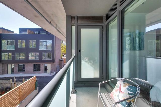 211 - 430 Roncesvalles Ave, Condo with 2 bedrooms, 2 bathrooms and 1 parking in Toronto ON | Image 11