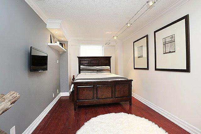 404 - 30 Church St E, Condo with 3 bedrooms, 3 bathrooms and 1 parking in Toronto ON | Image 18