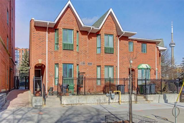 a - 168 Niagara St, Townhouse with 1 bedrooms, 1 bathrooms and 1 parking in Toronto ON | Image 12