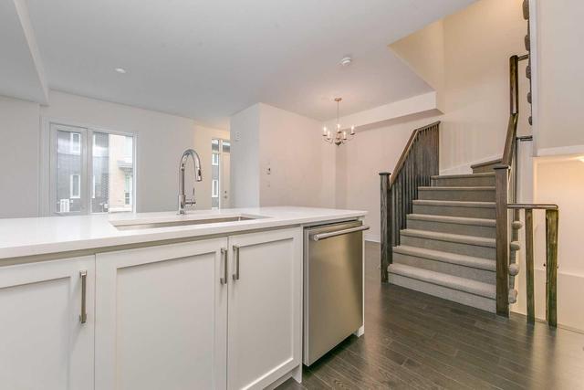 Th23 - 18 Applewood Lane, Townhouse with 3 bedrooms, 3 bathrooms and 1 parking in Toronto ON | Image 8