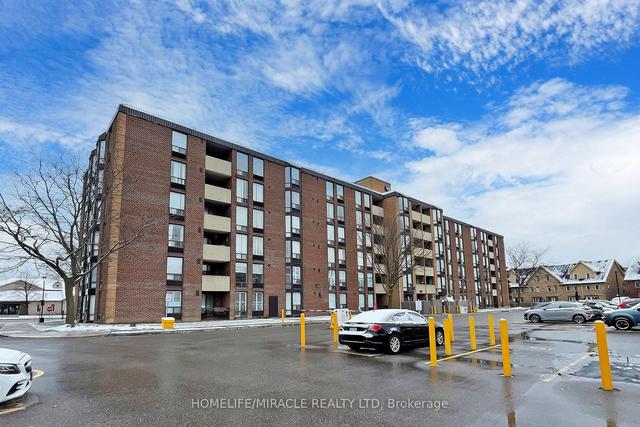 101 - 1530 Pickering Pkwy, Condo with 3 bedrooms, 2 bathrooms and 1 parking in Pickering ON | Image 33