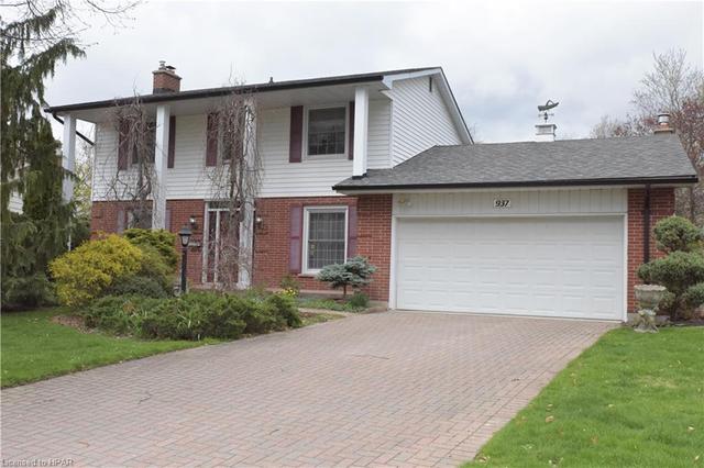 937 Whitton Avenue, House detached with 4 bedrooms, 1 bathrooms and 6 parking in London ON | Image 1