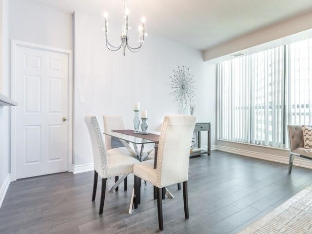 Lph17 - 23 Lorraine Dr, Condo with 2 bedrooms, 3 bathrooms and 1 parking in Toronto ON | Image 10