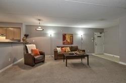 105 - 1480 Bishops Gate, Condo with 2 bedrooms, 1 bathrooms and 1 parking in Oakville ON | Image 7