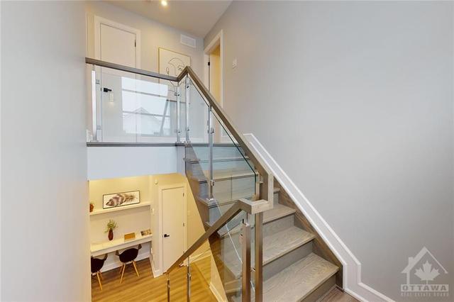 559 Mutual Street, Townhouse with 4 bedrooms, 4 bathrooms and 2 parking in Ottawa ON | Image 11